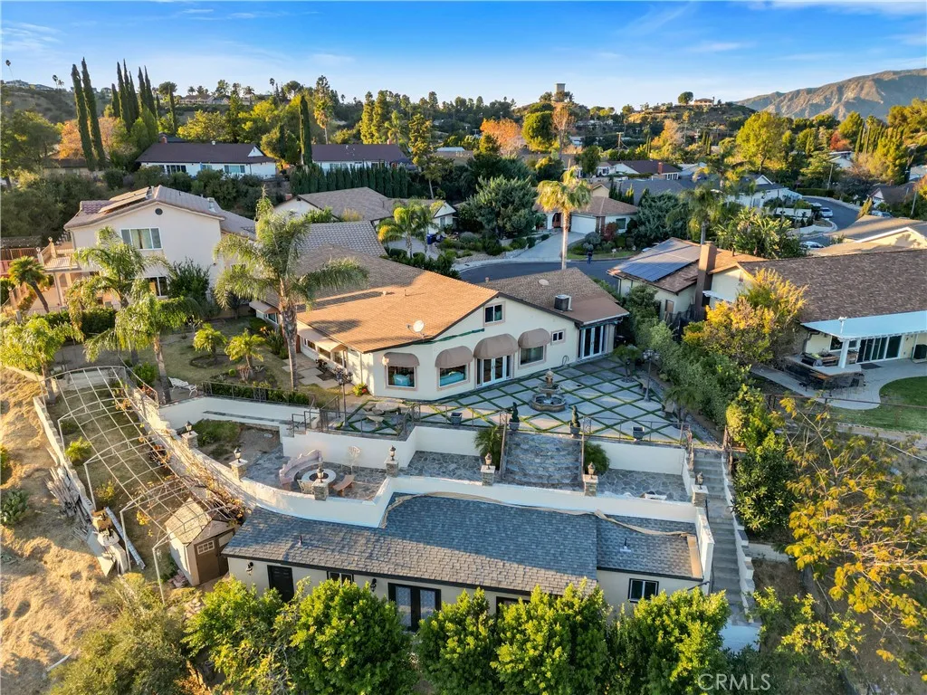 9222 Scotmont Drive, Tujunga, California 91042 home-pic-39